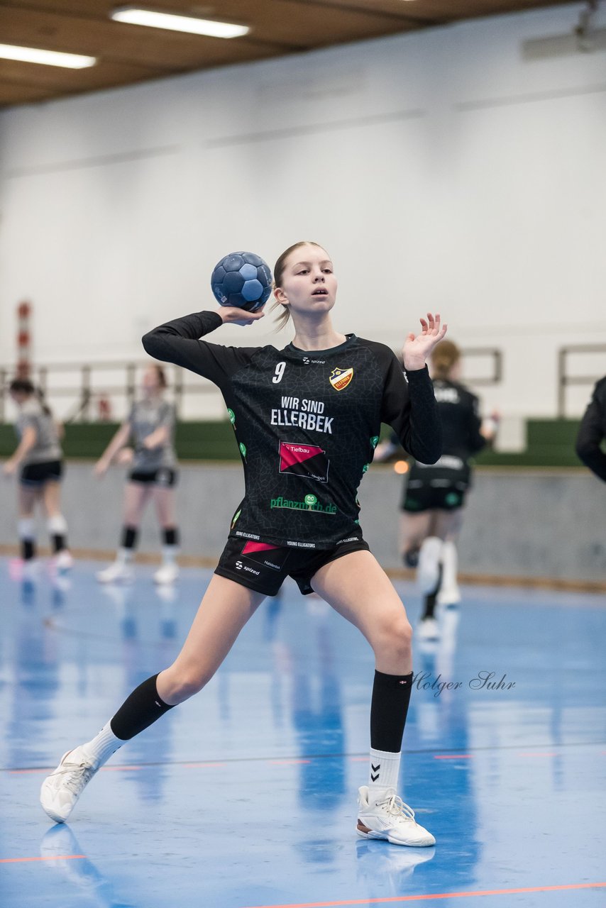 Bild 103 - wBJ TSV Ellerbek - TSV Uetersen : Ergebnis: 15:10